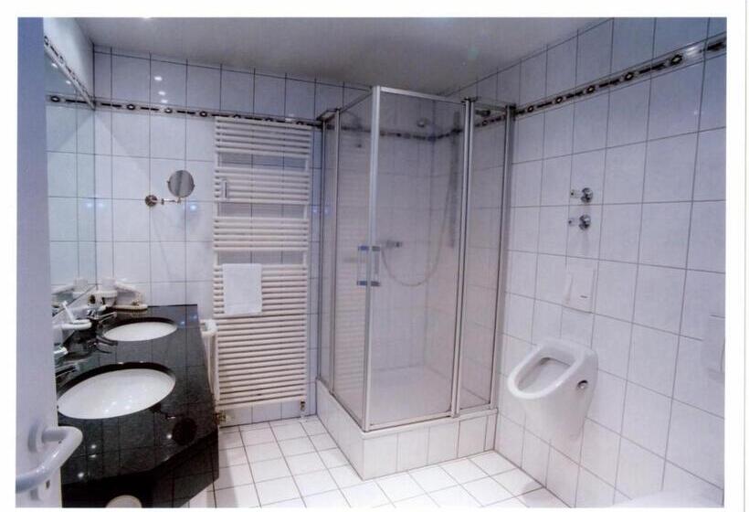 Номер Стандарт, Wittlicher Hof