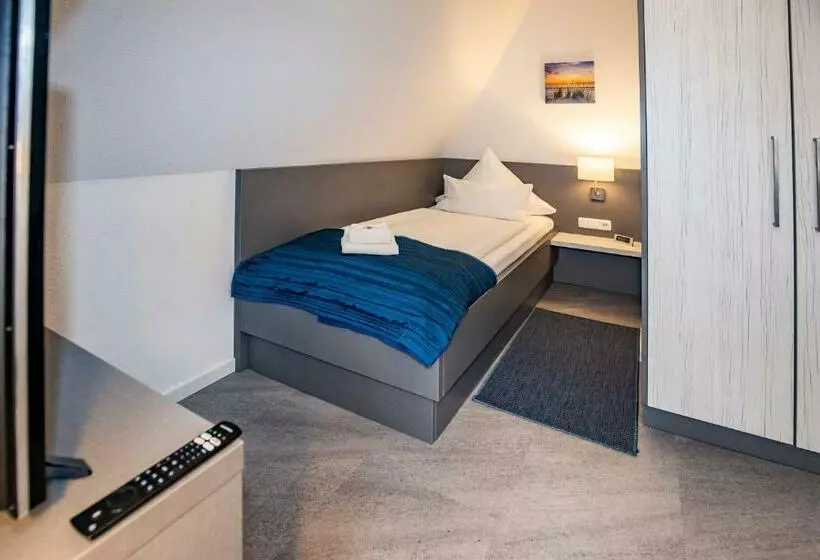 Standard Yhden Hengen Huone, Zur Mühle