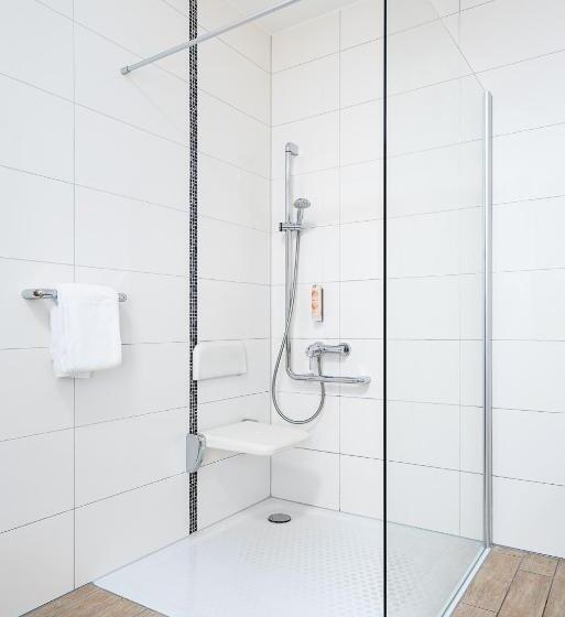 חדר סטנדרט מותאם לאדם עם מוגבלויות, Classicx Landhaus & Hotel   Bed & Breakfast