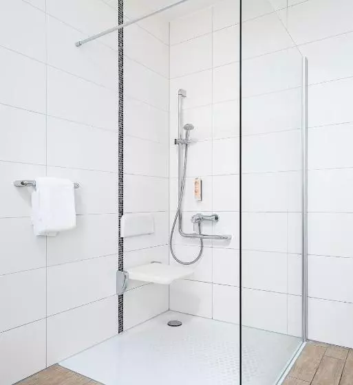 身障者適用スタンダードルーム, Classicx Landhaus & Hotel   Bed & Breakfast