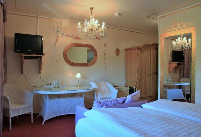 Номер Стандарт, Historisches Landhotel Studentenmuehle