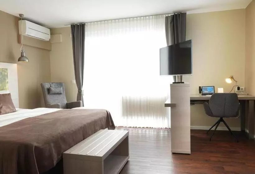 キングサイズベッドのスタンダードルーム, Best Western Hotel St. Michael