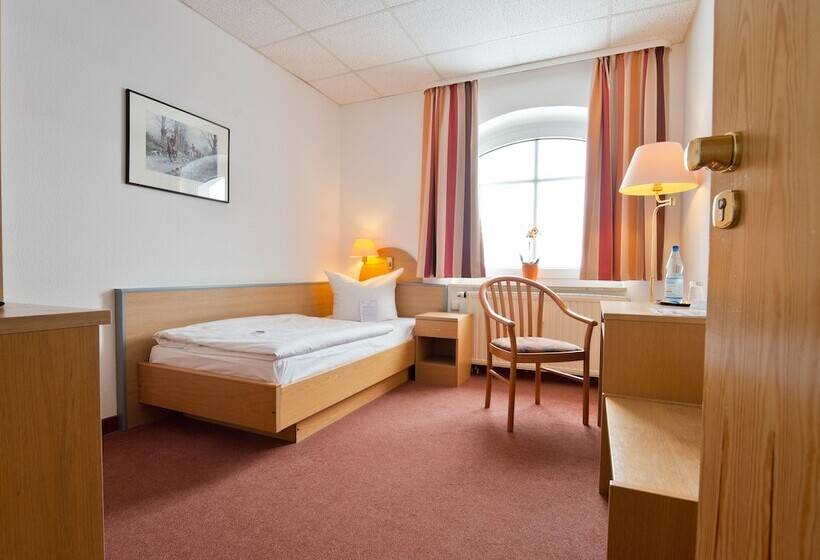 스탠다드 싱글 룸, City