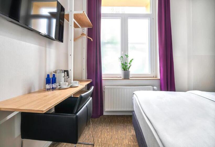 חדר אקונומי, Design Hotel Wiegand