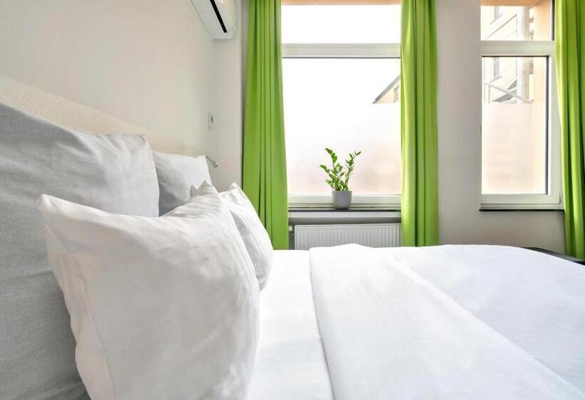 Номер Стандарт, Design Hotel Wiegand