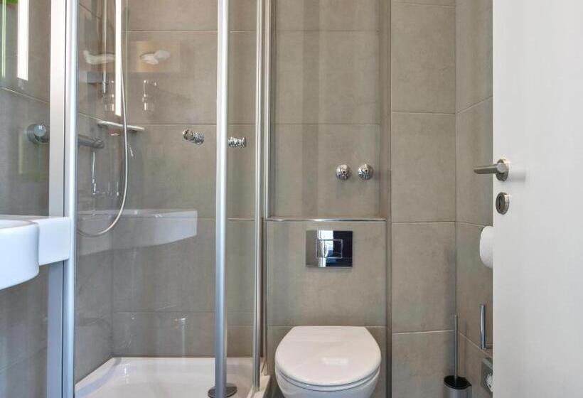 חדר סטנדרט יחיד, Design Hotel Wiegand