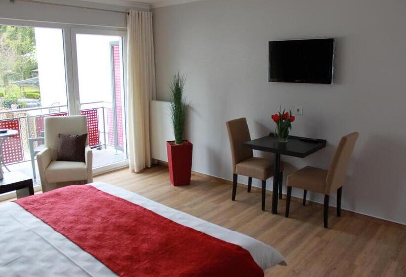 דירת חדר, Feriendomizil Am Lindenplatz