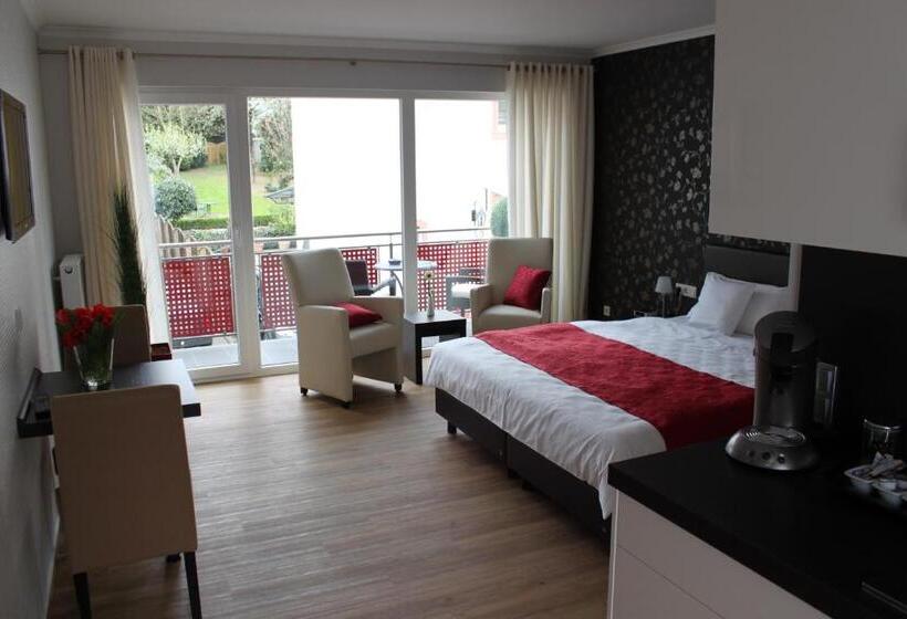 דירת חדר, Feriendomizil Am Lindenplatz