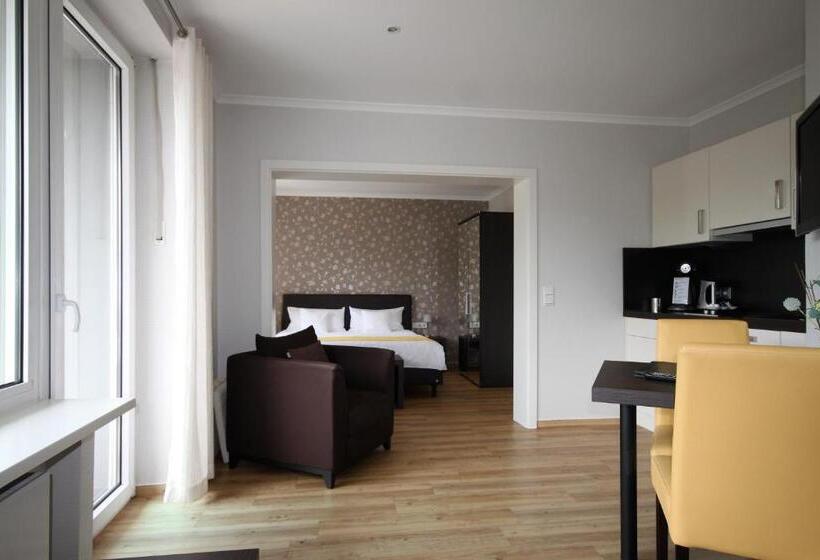 דירת חדר, Feriendomizil Am Lindenplatz