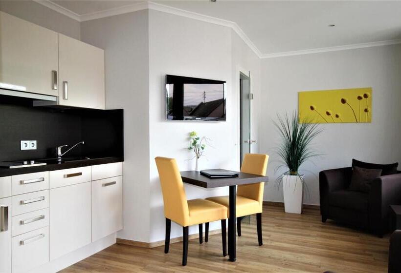 דירת חדר, Feriendomizil Am Lindenplatz