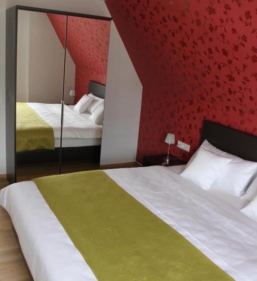 דירת שני חדרים, Feriendomizil Am Lindenplatz