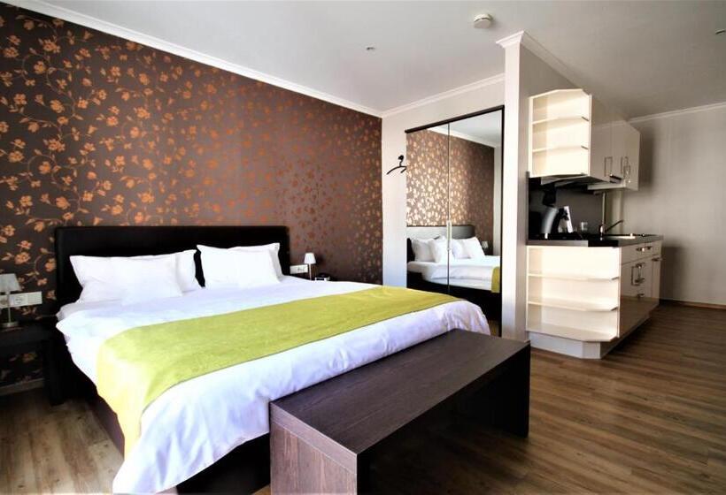 דירת חדר, Feriendomizil Am Lindenplatz