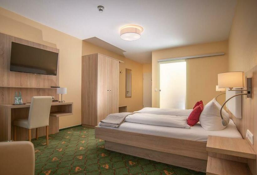 غرفة قياسية مطلّة علي الحديقة, Garni Zur Alten Post