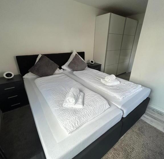 Апартаменты 1 Спальня, Hasselberg