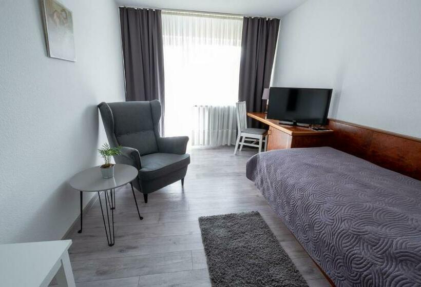 اتاق استاندارد یک نفره, Klosterhof