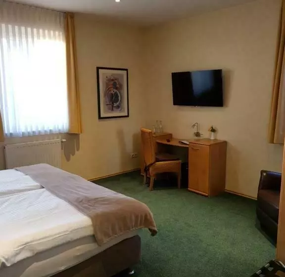 Deluxe-huone, Knipper