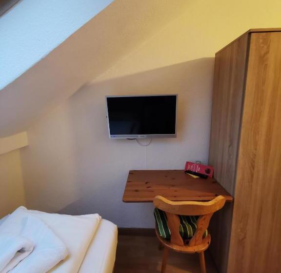 이코노미 싱글 룸, Lübecker Hof