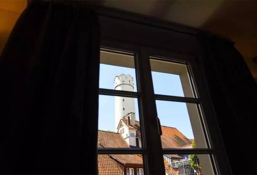 Sviitti Kaupungin Näkemystä, Obertor