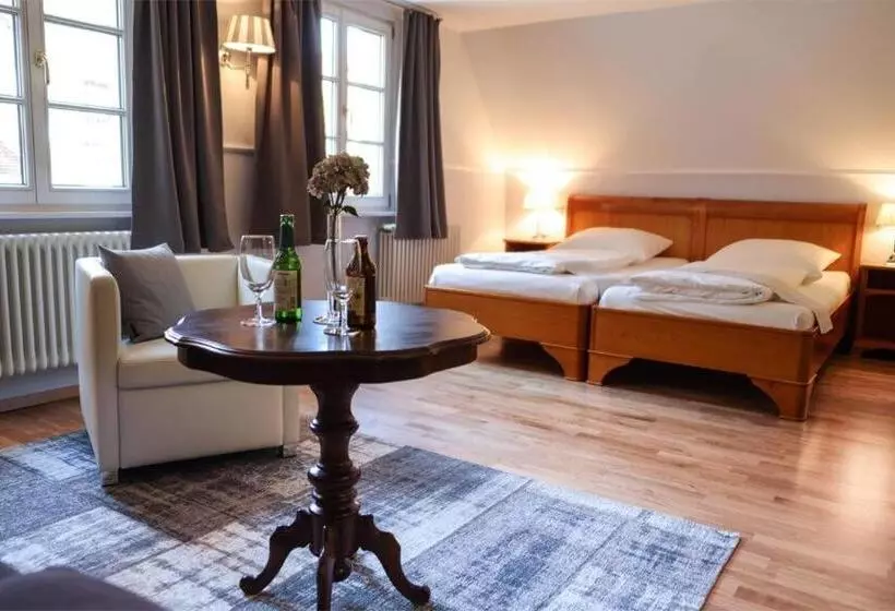 Standard-huone, Obertor