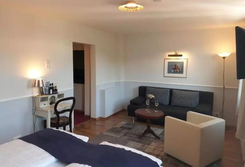 Standard-huone, Obertor
