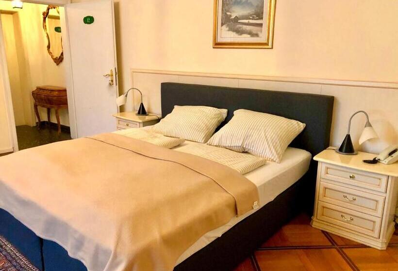 اتاق استاندارد, Restaurant Da Franco