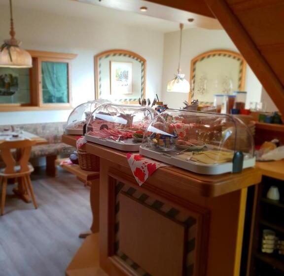 חדר סטנדרט, Restaurant Paelzer Buwe