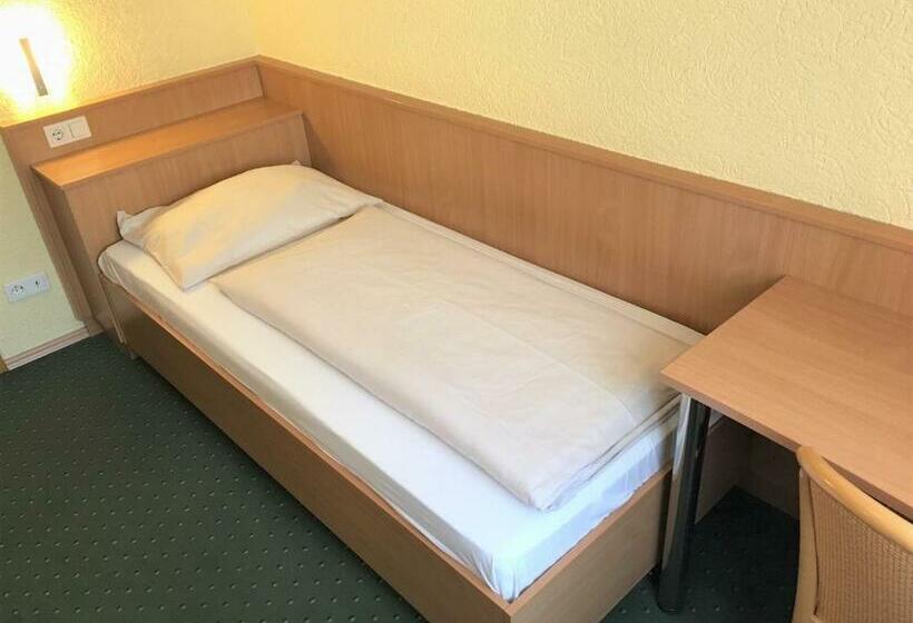 Quarto standart individual, Scheid