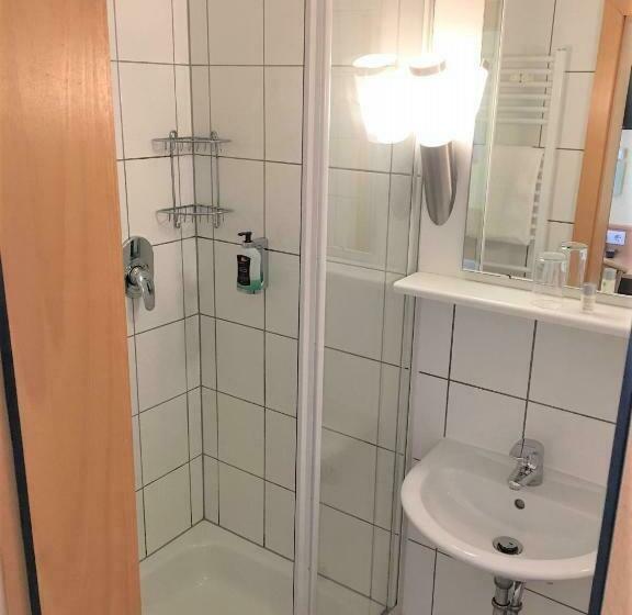 Quarto standart individual, Scheid