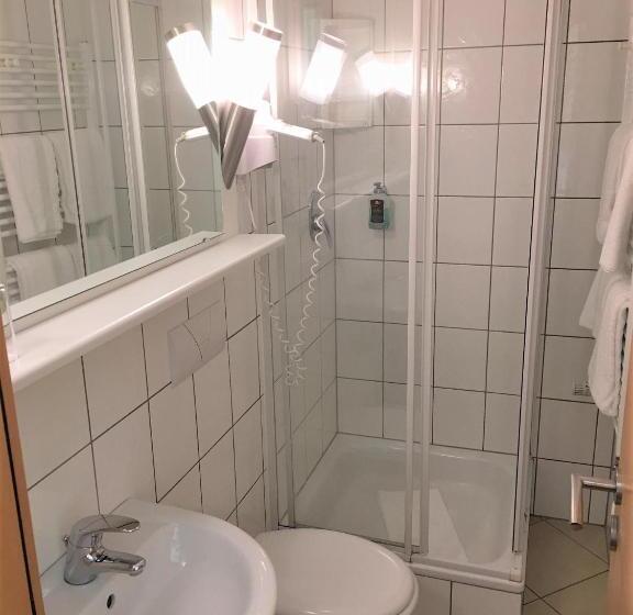 Quarto standard, Scheid