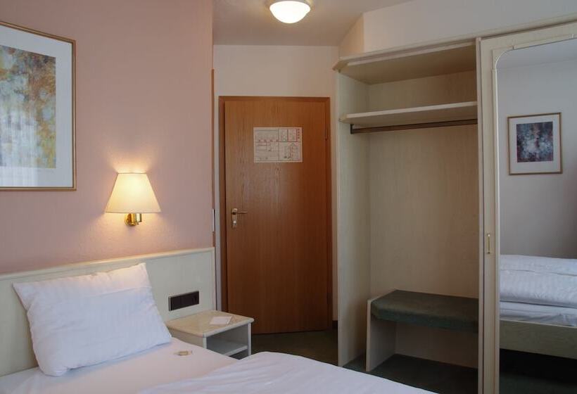 스탠다드 룸, Zum Treuen Bartel