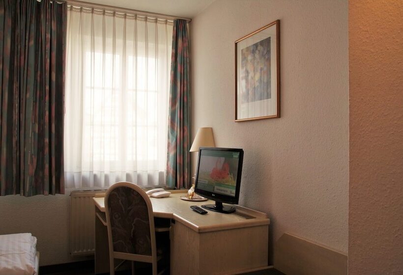 스탠다드 룸, Zum Treuen Bartel