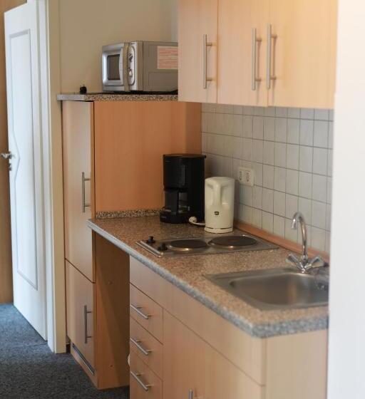 １ベッドルームベーシックアパートメント, Zur Borse