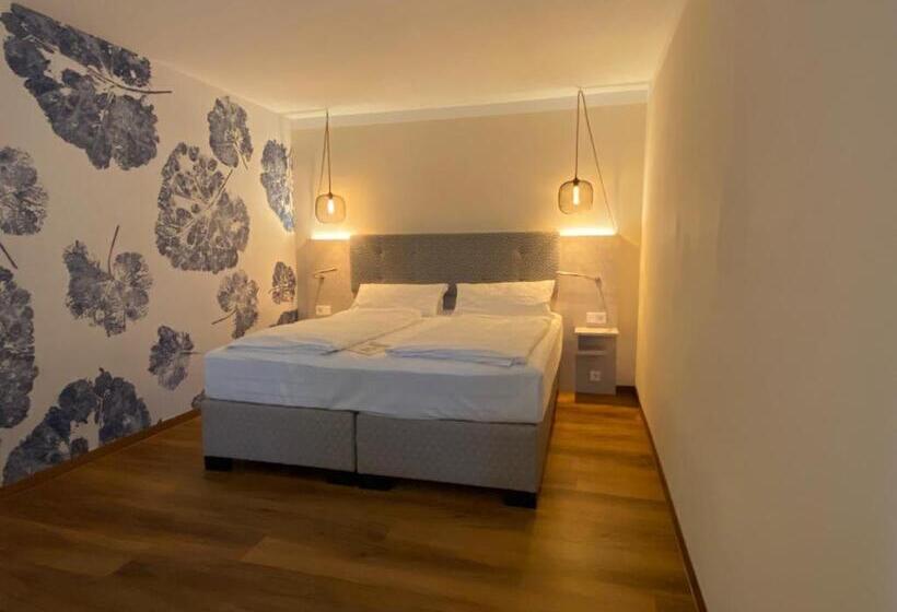 标准间, Safranberg Hotel & Sauna