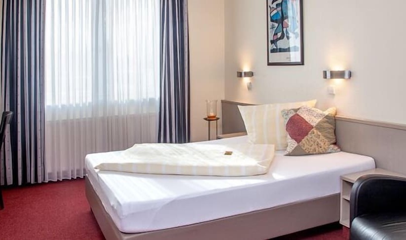 スタンダードルーム, Sporthotel öhringen