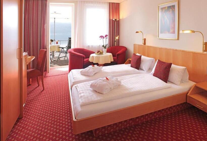 Superior room with lake view, Strandhotel Löchnerhaus