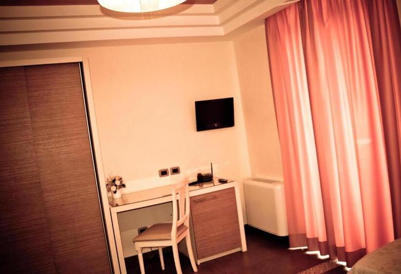 Номер Стандарт, Aerhotel Phelipe