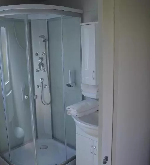 １ベッドルームハウス, Appartementhotel Rutar Lido