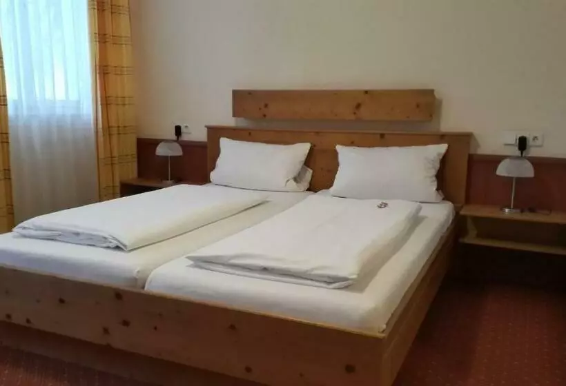 اتاق استاندارد, Braustüble Und Hotel Zur Post