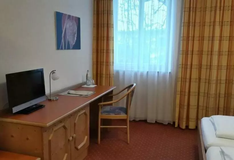 اتاق استاندارد, Braustüble Und Hotel Zur Post