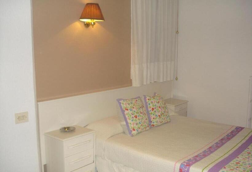 스탠다드 룸, Hostal Central Zaragoza