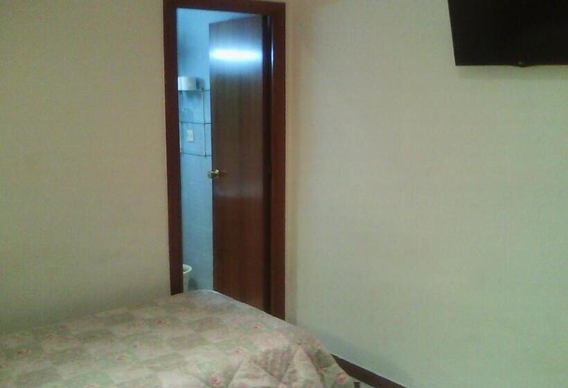 스탠다드 룸, Hostal Central Zaragoza