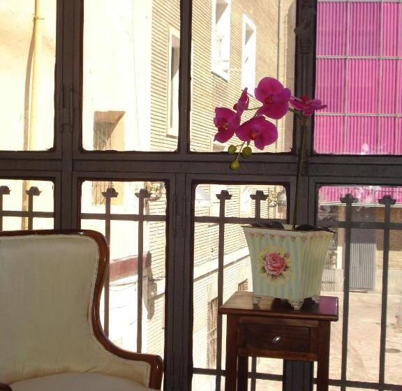 스탠다드 룸 공동 욕실, Hostal Central Zaragoza