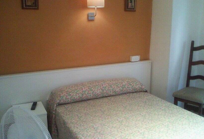 스탠다드 룸, Hostal Central Zaragoza