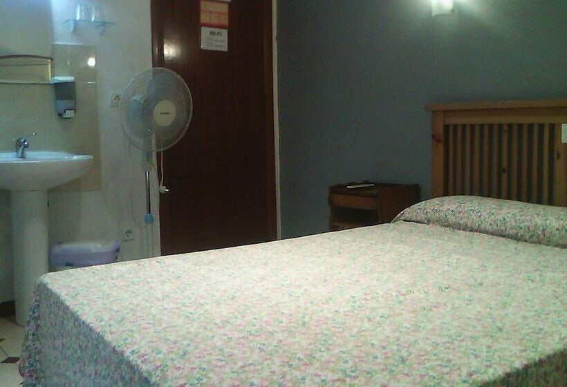 스탠다드 룸, Hostal Central Zaragoza