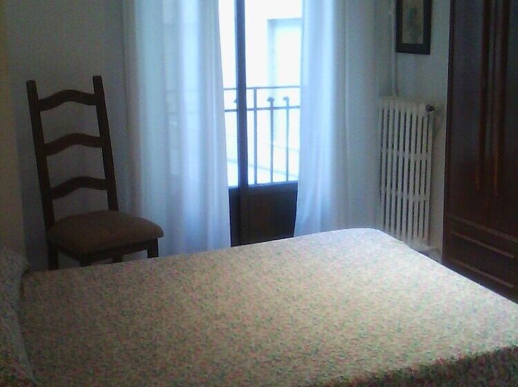 스탠다드 룸, Hostal Central Zaragoza