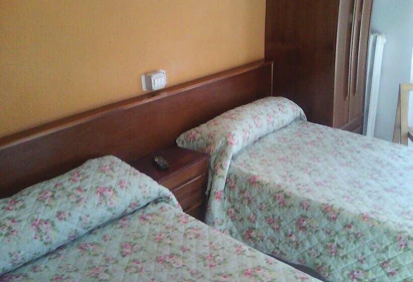 Camera Standard Singola Bagno Condiviso, Hostal Central Zaragoza