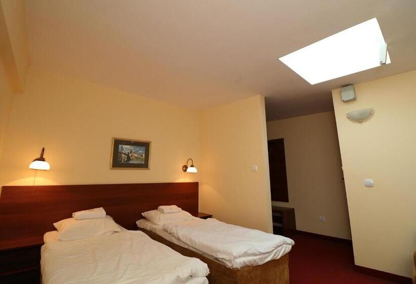 Номер Стандарт Индивидуальный, Adria