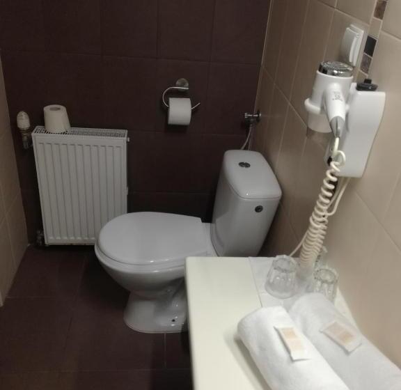 Четырехместный Номер Стандарт, Adria