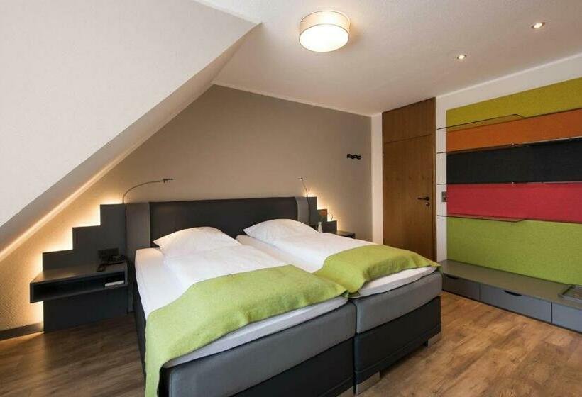 Номер Комфорт, Am Markt