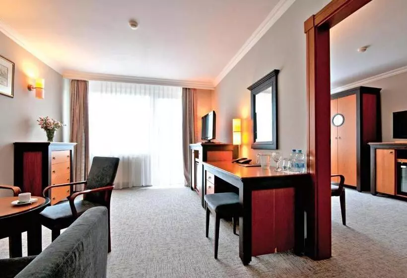 Huoneisto 1 Makuuhuone, łeba Hotel & Spa
